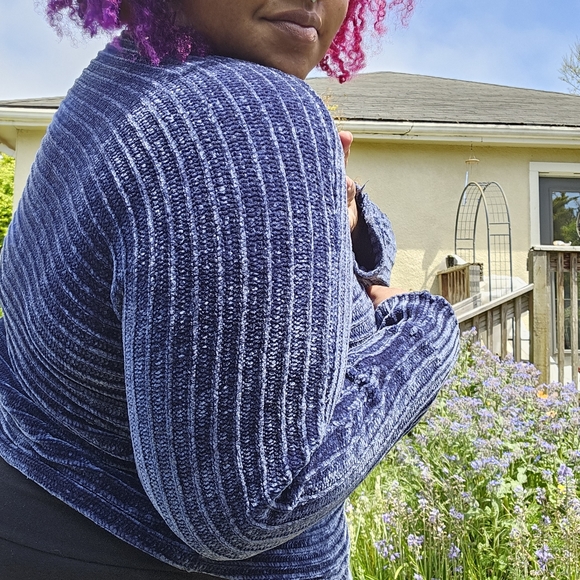 ๐ค Cyrus Chunky Knit Blue Sweater ๐ค - Picture 6 of 11